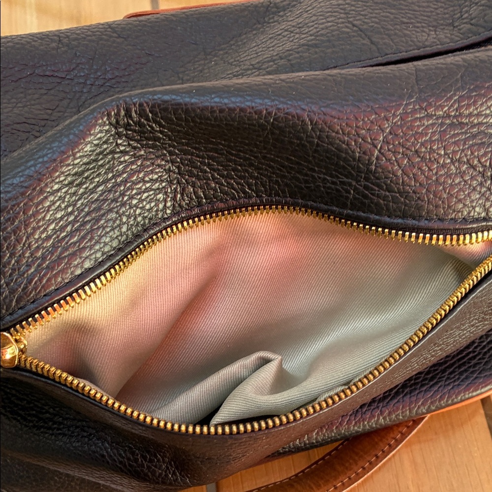 Valentino Black and Brown Leather Shoulder Bag - Picture 6 of 9